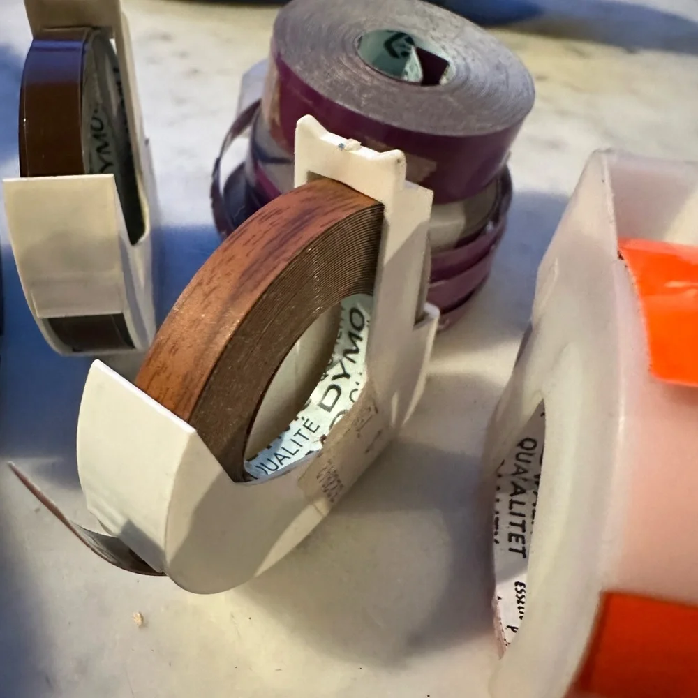 Label makers “LOT”